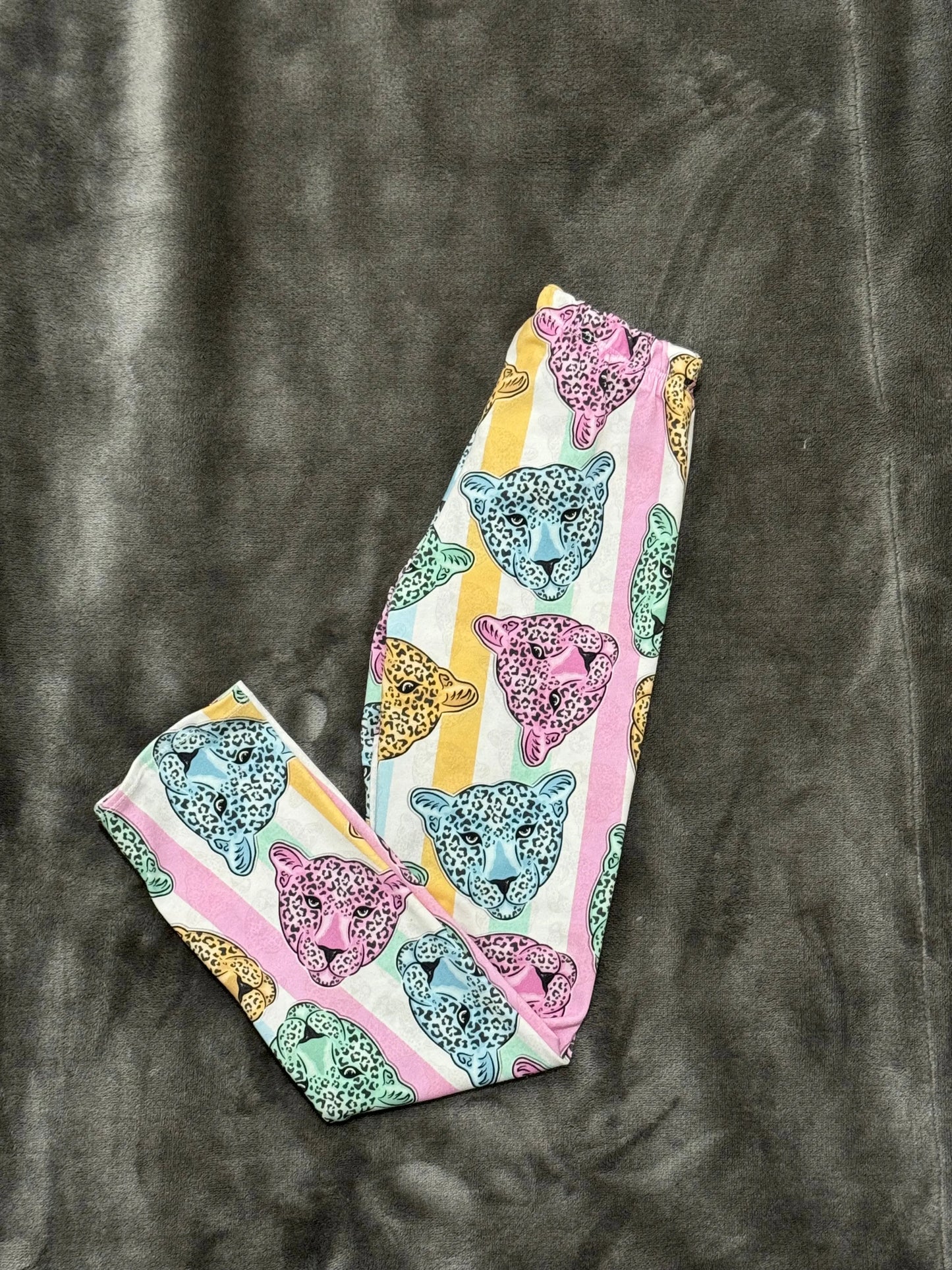 Leggings - Appletree Gifts Co